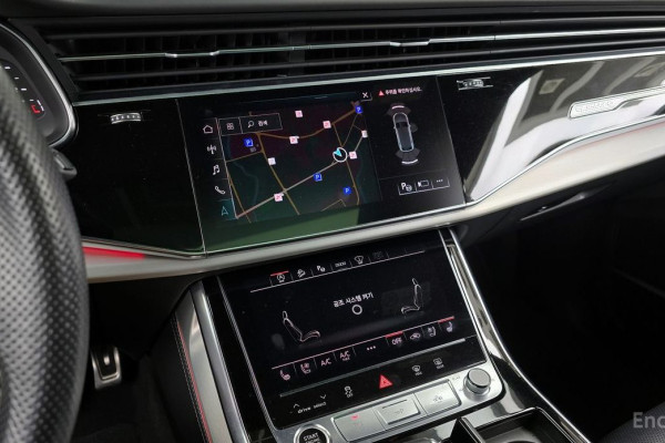 2021 Audi Q8 с пробегом 118 822 км