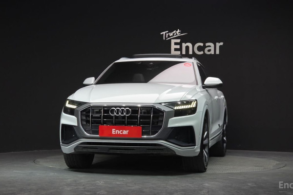 2022 Audi Q8 с пробегом 149 460 км