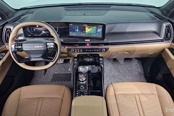 2025 Kia Sorento с пробегом 3 029 км