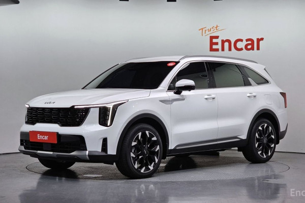 2025 Kia Sorento с пробегом 3 029 км