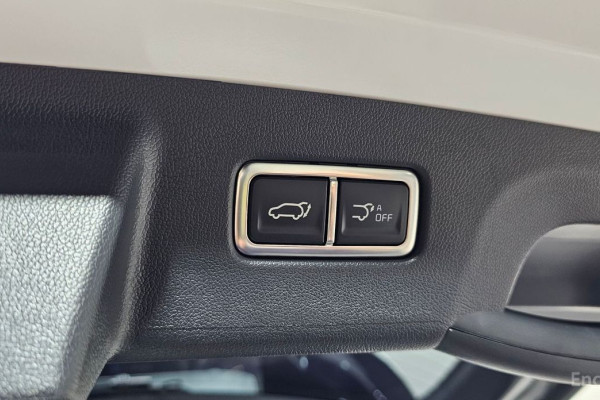 2025 Kia Sorento с пробегом 3 029 км