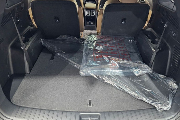 2025 Kia Sorento с пробегом 3 029 км