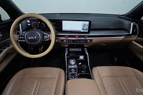 2023 Kia Sorento с пробегом 25 840 км