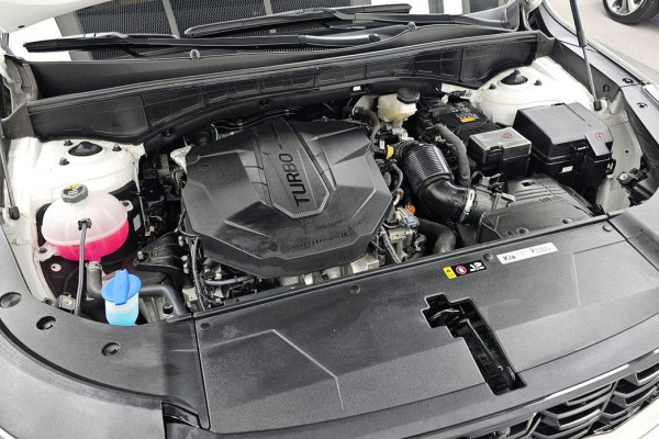 2024 Kia Sorento с пробегом 3 991 км