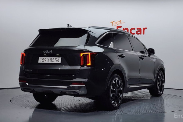 2023 Kia Sorento с пробегом 91 991 км