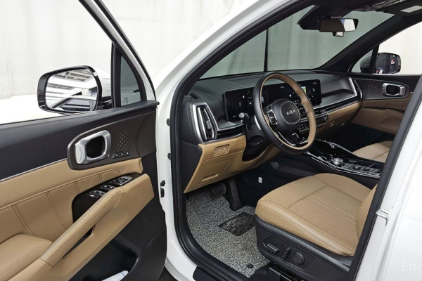 2024 Kia Sorento с пробегом 3 991 км