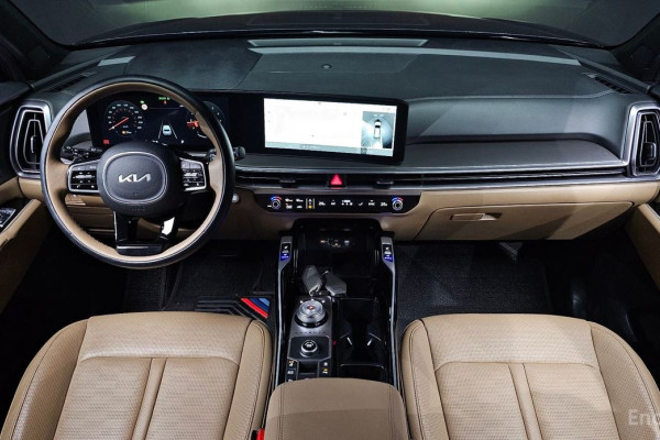 2024 Kia Sorento с пробегом 7 602 км