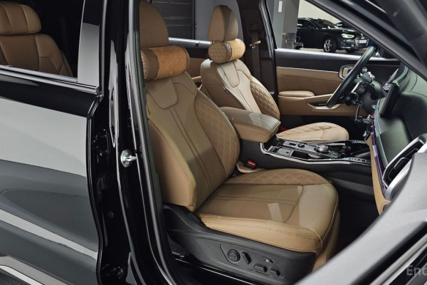 2024 Kia Sorento с пробегом 10 062 км