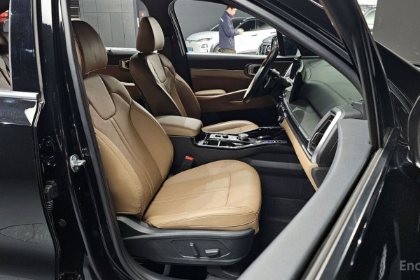 2024 Kia Sorento с пробегом 7 602 км