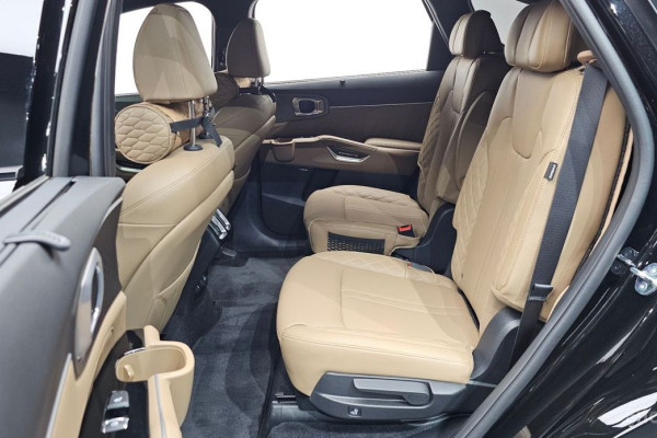 2024 Kia Sorento с пробегом 10 062 км