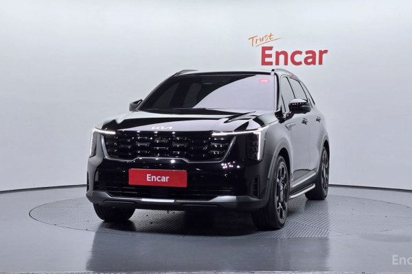 2023 Kia Sorento с пробегом 17 019 км