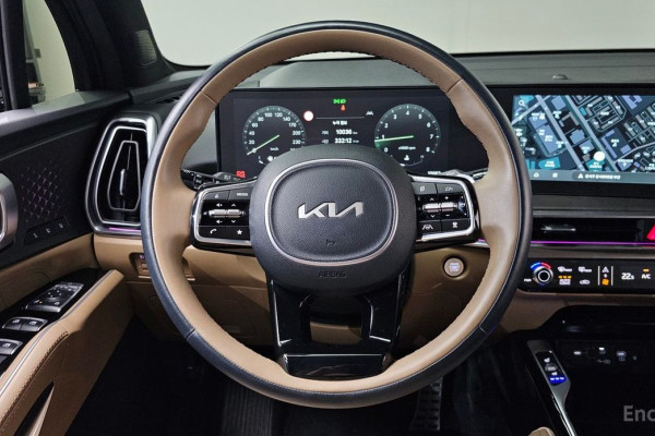 2024 Kia Sorento с пробегом 10 062 км