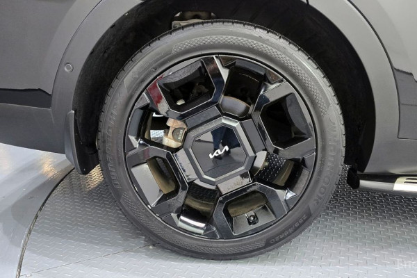 2023 Kia Sorento с пробегом 17 019 км