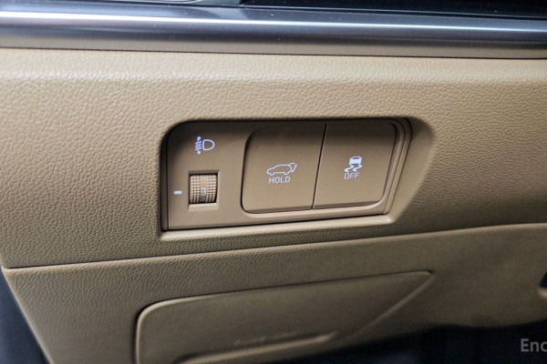 2024 Kia Sorento с пробегом 14 046 км