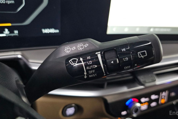 2024 Kia Sorento с пробегом 14 046 км