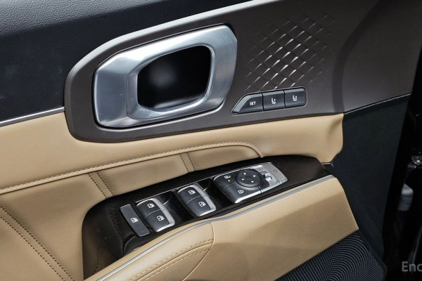 2024 Kia Sorento с пробегом 7 602 км