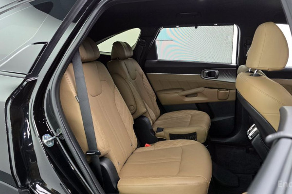 2023 Kia Sorento с пробегом 17 019 км