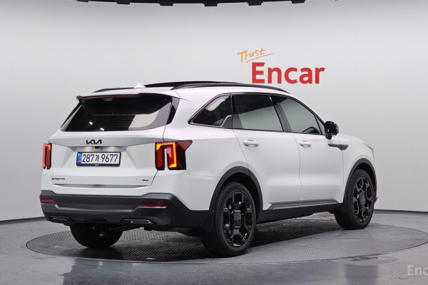 2025 Kia Sorento с пробегом 6 724 км