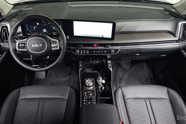 2025 Kia Sorento с пробегом 5 175 км
