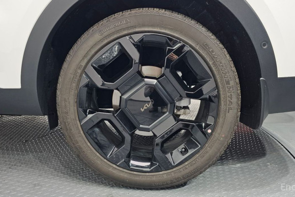 2025 Kia Sorento с пробегом 6 724 км