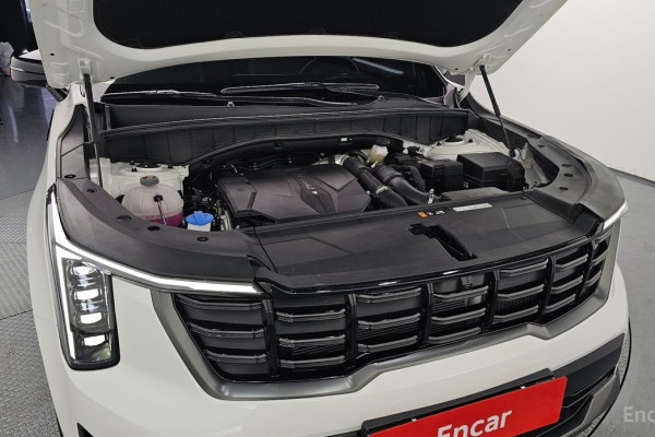 2025 Kia Sorento с пробегом 6 724 км