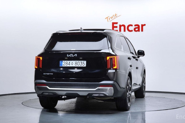 2024 Kia Sorento с пробегом 31 536 км