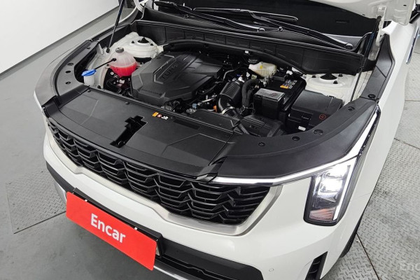 2024 Kia Sorento с пробегом 24 990 км