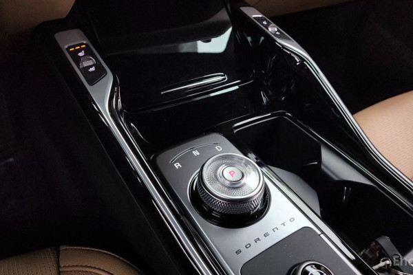 2025 Kia Sorento с пробегом 3 367 км