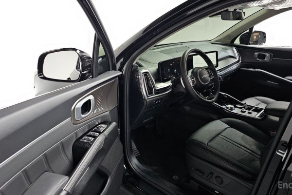 2025 Kia Sorento с пробегом 5 175 км