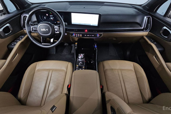 2024 Kia Sorento с пробегом 24 990 км