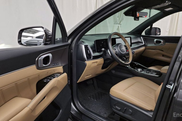 2025 Kia Sorento с пробегом 3 367 км