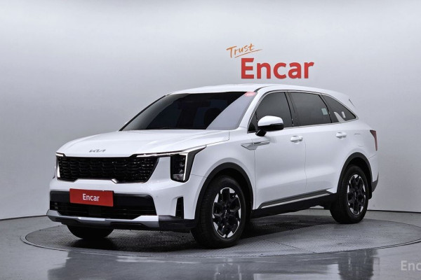 2023 Kia Sorento с пробегом 46 586 км