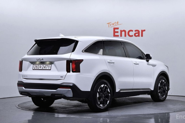 2023 Kia Sorento с пробегом 46 586 км