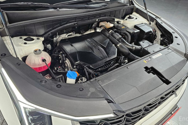 2023 Kia Sorento с пробегом 16 171 км