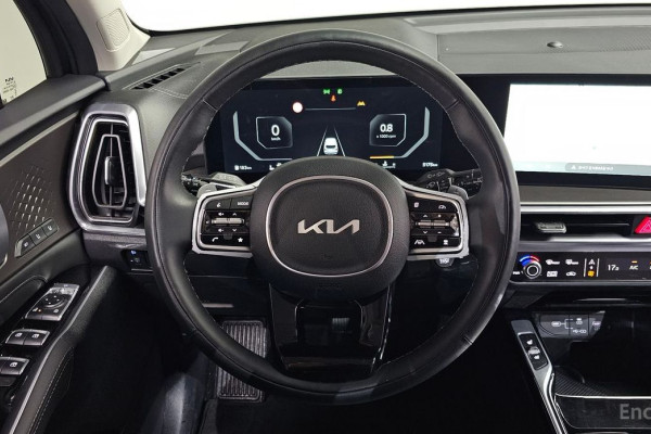 2025 Kia Sorento с пробегом 5 175 км