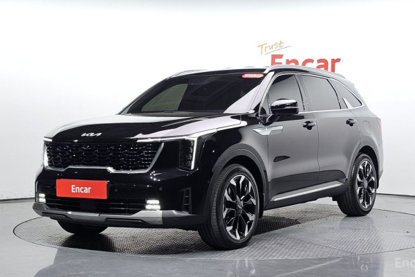 2023 Kia Sorento с пробегом 31 586 км