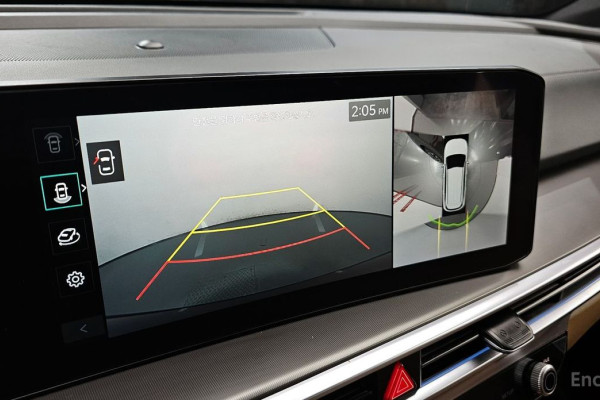 2023 Kia Sorento с пробегом 25 819 км