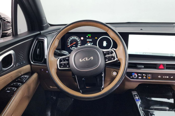 2024 Kia Sorento с пробегом 31 536 км