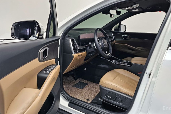 2023 Kia Sorento с пробегом 16 171 км