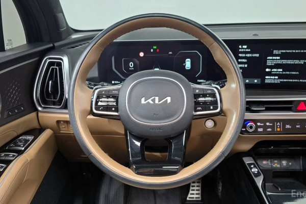2023 Kia Sorento с пробегом 73 402 км