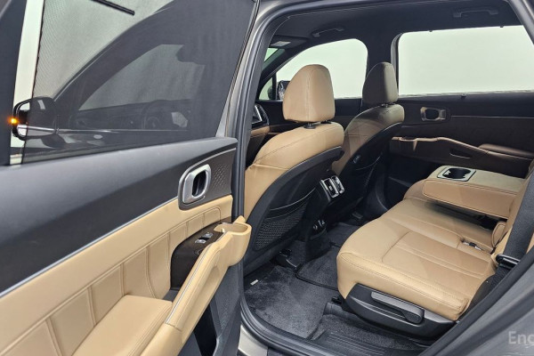 2024 Kia Sorento с пробегом 25 343 км