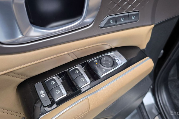 2023 Kia Sorento с пробегом 73 402 км