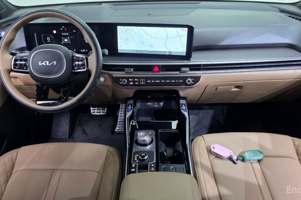 2024 Kia Sorento с пробегом 23 427 км