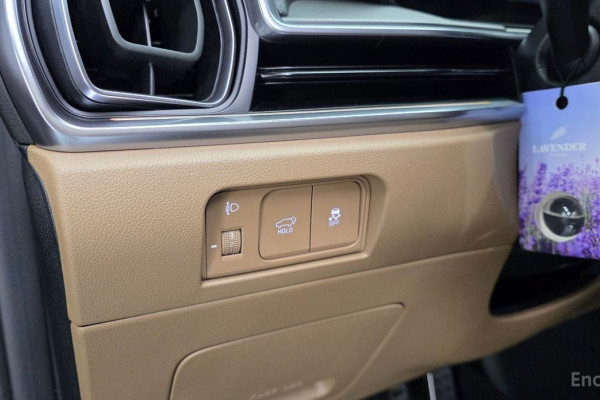 2024 Kia Sorento с пробегом 23 427 км