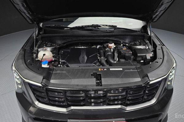 2023 Kia Sorento с пробегом 29 932 км