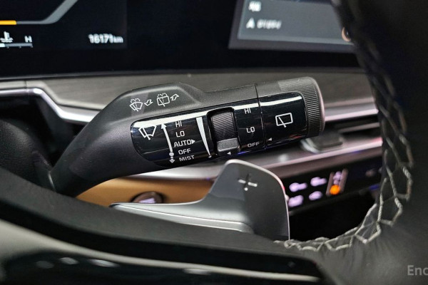 2023 Kia Sorento с пробегом 16 171 км