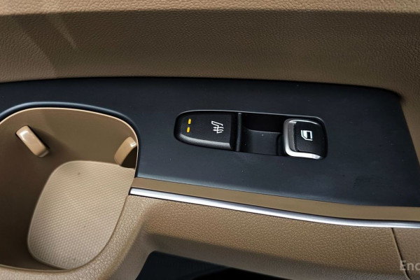 2023 Kia Sorento с пробегом 16 171 км