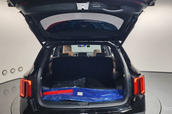 2024 Kia Sorento с пробегом 31 536 км