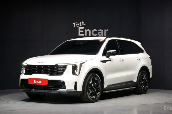 2023 Kia Sorento с пробегом 28 326 км