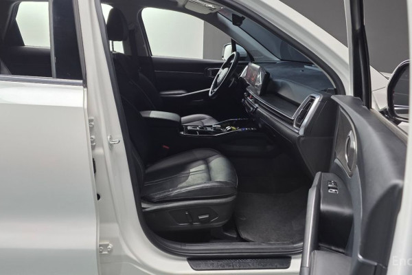 2023 Kia Sorento с пробегом 45 319 км